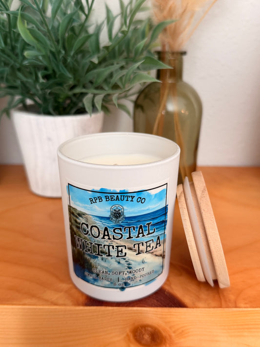 Coastal White Tea (White Tea, Soft Florals, Driftwood, Light Musk) 6oz Candle