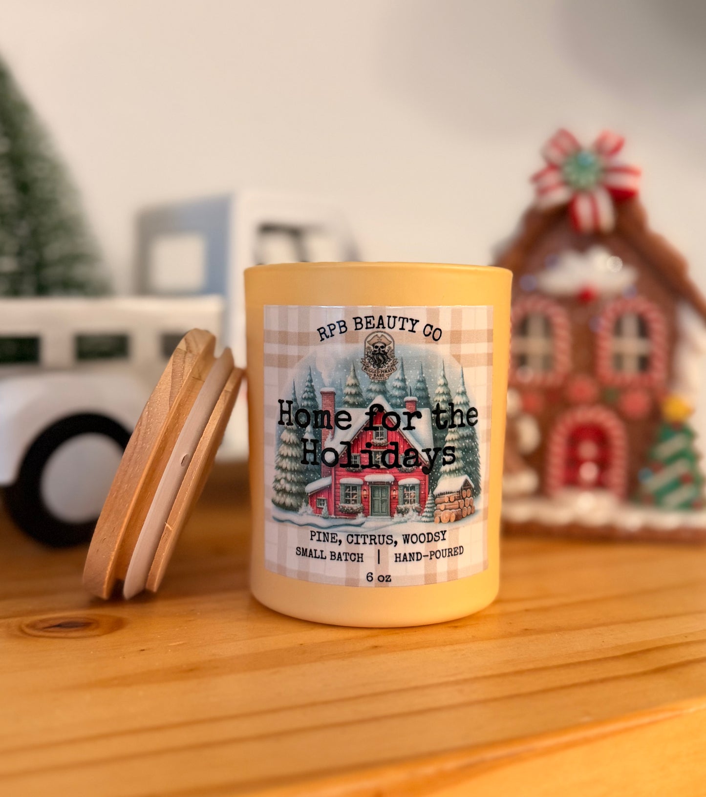 Home for the Holidays (Pine, Citrus, Woodsy) Candle