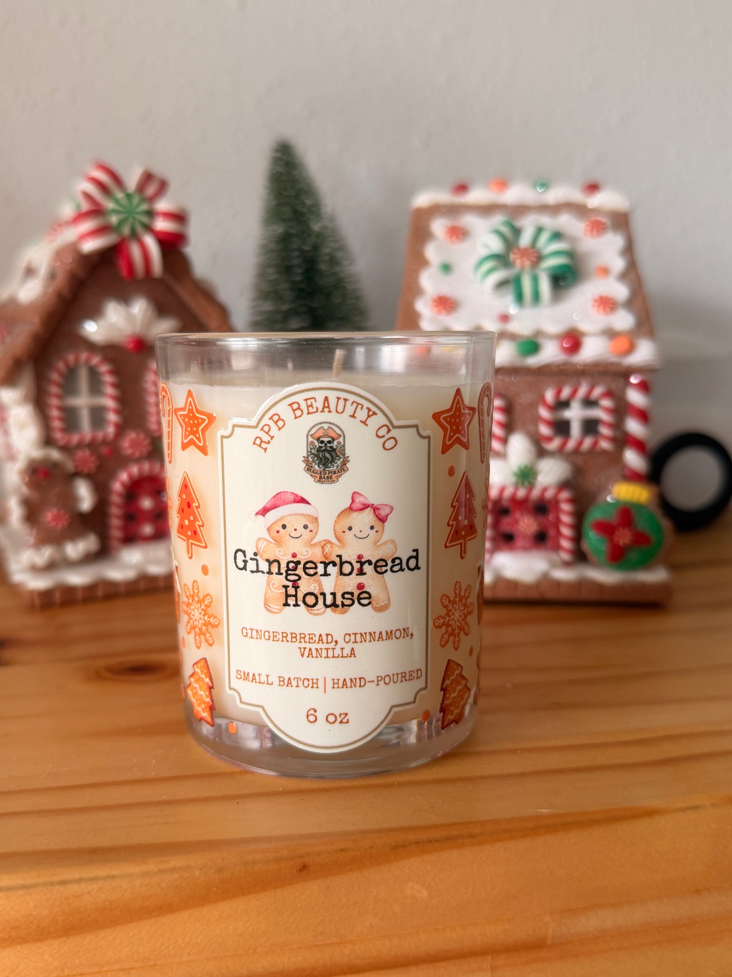 Gingerbread House (Gingerbread, Cinnamon, Vanilla)